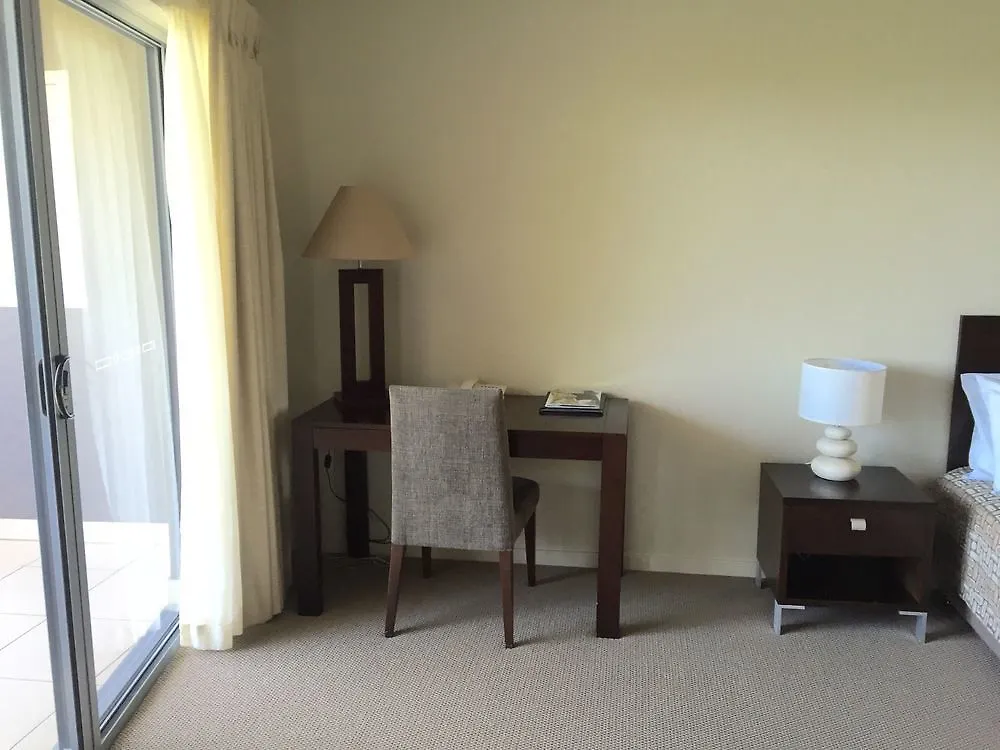 Noosa Heads Motel Нуза Хедс